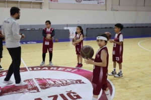 elazig-il-ozel-idare-spor-kulubu-sporda-basariya-ve-altyapiya-odaklaniyor-yL1saBUu.jpg