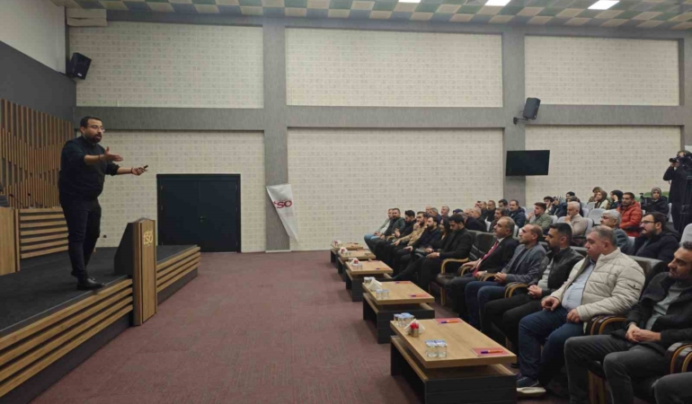 elazigda-aile-sirketlerinde-kurumsallasma-konferansi-7fhMX5YG.jpg