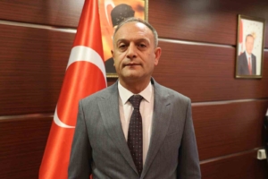 elazigda-ambulansa-fermuar-sistemi-ile-yol-verildi-saglik-mudurunden-tesekkur-fwnNi2qM.jpg