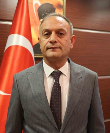 elazigda-ambulansa-fermuar-sistemi-ile-yol-verildi-saglik-mudurunden-tesekkur-fwnNi2qM.jpg