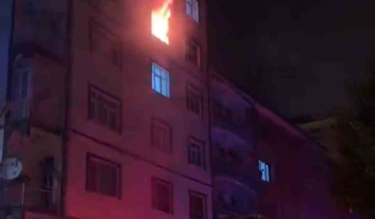 elazigda-apartman-yangini-korkuttu-qHRgRyMZ.jpg