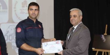 elazigda-su-alti-arama-ve-kurtarma-ekibi-sertifikalarini-aldi-1nWYjTA2.jpg