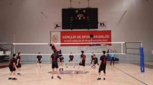 elazigda-voleybol-musabakalari-sona-erdi-HT72RNRV.jpg