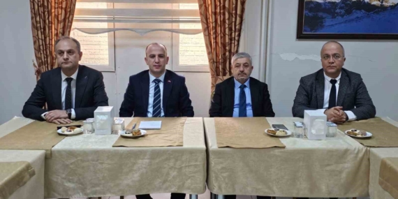 Elazığ’da ‘Yaşama yol ver’ kampanyası tanıtıldı Elazığ’da ‘Yaşama yol ver’ kampanyası tanıtıldı