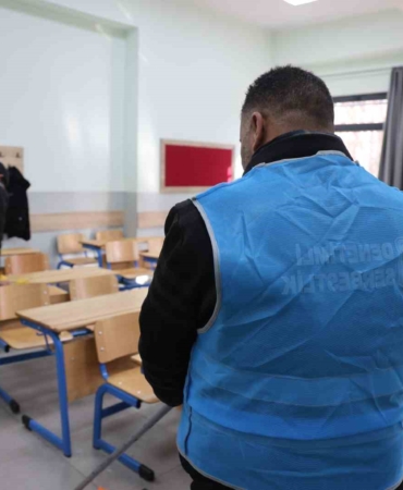 elazigda-yukumluler-okulu-temizledi-AQrzI1JB.jpg