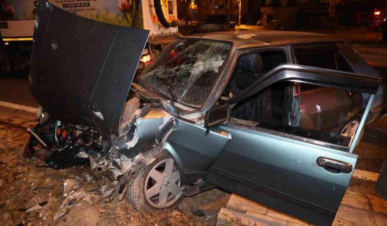 elazigda-zincirleme-trafik-kazasi-3-yarali-mmpnc2fu.jpg