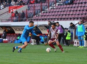 elazigspor-kaptani-beykan-simsekten-taraftarlara-samimi-mesaj-lXg23hJH.jpg