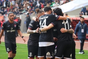 TFF 2. Lig: Mersin İdmanyurdu Futbol A.Ş.: 2 - Elazığspor: 3 tff-2-lig-mersin-idmanyurdu-futbol-as-2-elazigspor-3-JtQKjZQO.jpg