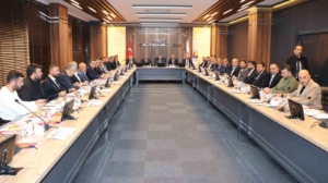 vali-hatipoglu-etso-baskani-alan-ile-bir-araya-geldi-LIjvMGnB.jpg