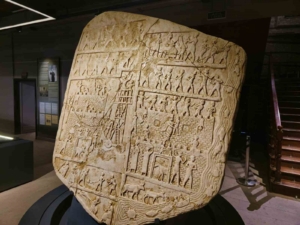 4-bin-yillik-harput-kabartmasi-gecmisin-izlerini-elazig-kent-muzesinde-sergiliyor-JXjiXAnh.jpg
