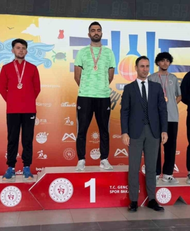 boccede-elazigli-sporcu-turkiye-3uncusu-oldu-clQbzyv7.jpg