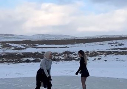 Buz patencilerinin yeni rotası Çıldır Gölü Buz patencilerinin yeni rotası Çıldır Gölü