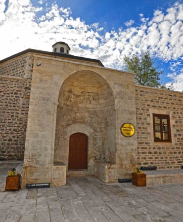 dort-asirlik-hamami-40-bin-kisi-ziyaret-etti-PIuhqUlN.jpg