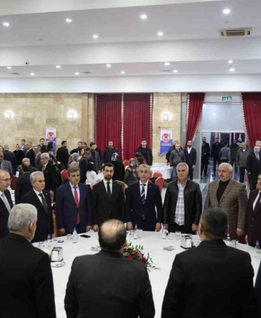 elazigda-10-ocak-calisan-gazeteciler-gununde-basin-konutlari-projesi-one-cikti-NxNn3glW.jpg