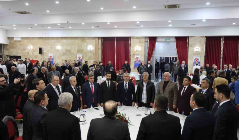 elazigda-10-ocak-calisan-gazeteciler-gununde-basin-konutlari-projesi-one-cikti-NxNn3glW.jpg