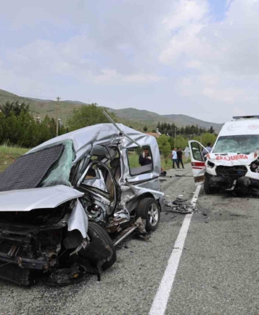 elazigda-bir-yilda-3-bin-141-trafik-kazasi-20-olu-2-bin-293-yarali-fKpl3cwg.jpg