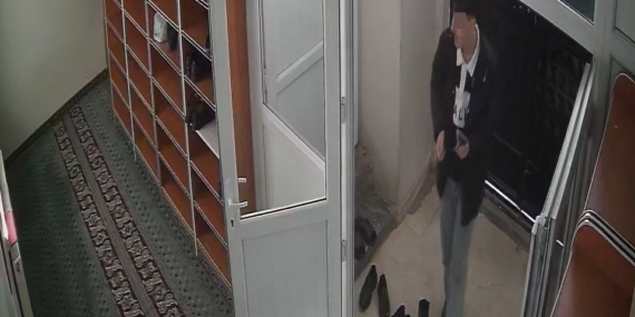 Elazığ’da Camiye Torpil Atan Şüpheli Yakalandı Elazığ’da Camiye Torpil Atan Şüpheli Yakalandı