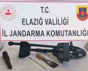 elazigda-kacak-kazi-yapan-2-supheli-yakalandi-5G2bS9xk.jpg
