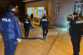 elazigda-silahli-ve-bicakli-kavga-2-kisi-yaralandi-mIp82A3R.jpg
