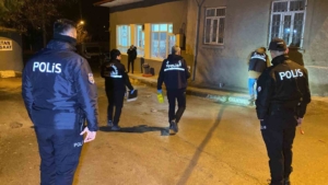elazigda-silahli-ve-bicakli-kavga-2-kisi-yaralandi-mIp82A3R.jpg