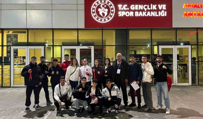 elazigli-sporculardan-buyuk-basari-LzSju2vj.jpg