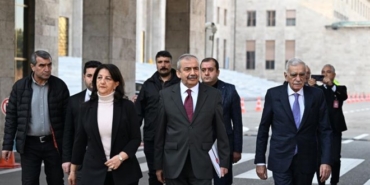 fatih-altayli-ocalanin-anayasada-iki-talebi-oldugu-konusuluyor-cuHmiajc.jpg
