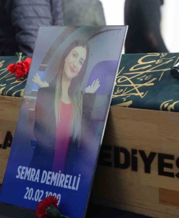 gazeteci-semra-demirelli-son-yolculuguna-ugurlandi-eb9kRYrb.jpg