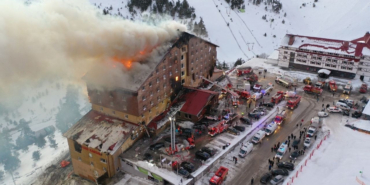 kartalkayada-otel-yangini-10-kisi-hayatini-kaybetti-WTkv1Bmq.jpg