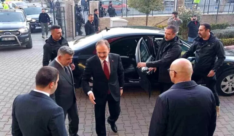 siirt-belediyesine-kayyum-atandi-i2TAPPy8.jpg