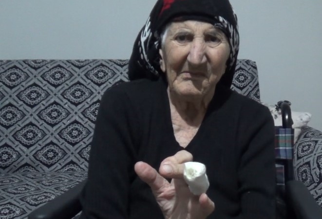 tunceli-devlet-hastanesinde-mr-cekimi-sirasinda-yasli-kadinin-parmagi-sikisti-rsaXiuha.jpg