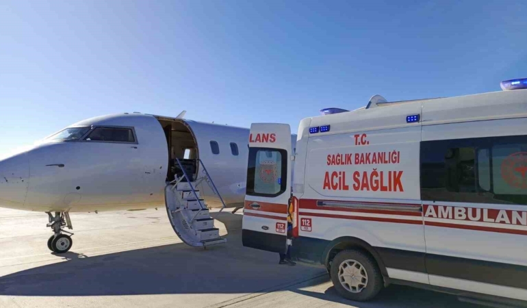 10-yasindaki-cocuk-hasta-ucakla-ankaraya-sevk-edildi-lp7B88zD.jpg