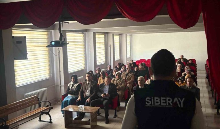 agrida-siber-suclarla-mucadele-semineri-duzenlendi-iOzt5jGP.jpg
