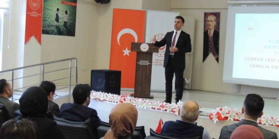 Aile ve Sosyal Hizmetler İl Müdürlüğü'nde Oryantasyon Eğitimi Başladı Aile ve Sosyal Hizmetler İl Müdürlüğü’nde Oryantasyon Eğitimi Başladı