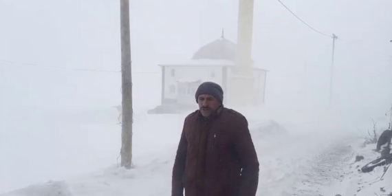 Aşkale'de Yoğun Kar Yağışı ve Tipi Hayatı Olumsuz Etkiliyor Aşkale’de Yoğun Kar Yağışı ve Tipi Hayatı Olumsuz Etkiliyor