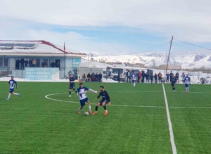 baskalespor-rakibini-3-1-yenerek-ikinci-siraya-yukseldi-pcIQ9nWp.jpg