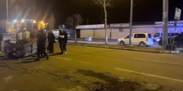 batmanda-kamyonet-ile-motosiklet-carpisti-1-yarali-LukRy2He.jpg