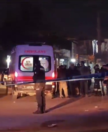 batmanda-sanayi-sitesinde-rastgele-ates-acildi-3-yarali-lniSy17e.jpg