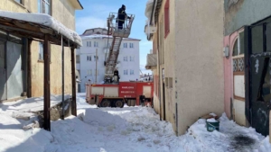 bingolde-buz-sarkitlari-temizlendi-Jb7g2XT5.jpg