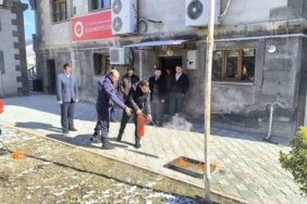 darende-ilce-muftulugu-personeline-yangin-guvenligi-egitimi-verildi-hl7Vj4Oa.jpg
