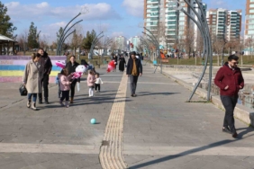 diyarbakirda-bahar-havasinda-park-keyfi-CnbYAAKs.jpg