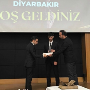 diyarbakirda-genc-bilaller-ezani-guzel-okuma-yarismasi-O96sY8Y1.jpg