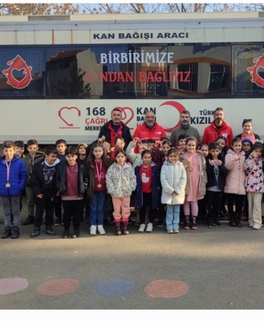 diyarbakirda-ogrencilerden-kan-bagisi-destekleri-MdZL6jKr.jpg