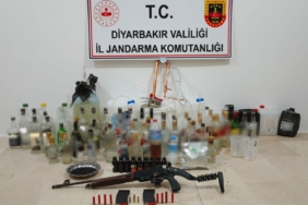 diyarbakirda-sahte-ve-kacak-alkol-operasyonu-MuSDF53B.jpg