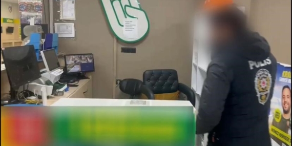 Diyarbakır'da Yasa Dışı Bahis Operasyonu: 7 Gözaltı, 6 Tutuklama Diyarbakır’da Yasa Dışı Bahis Operasyonu: 7 Gözaltı, 6 Tutuklama