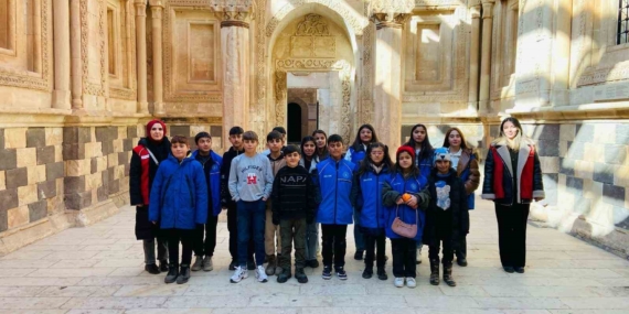 Doğubayazıt'ta Öğrenciler İçin Tarihi Bir Gezi: İshak Paşa Sarayı Doğubayazıt’ta Öğrenciler İçin Tarihi Bir Gezi: İshak Paşa Sarayı