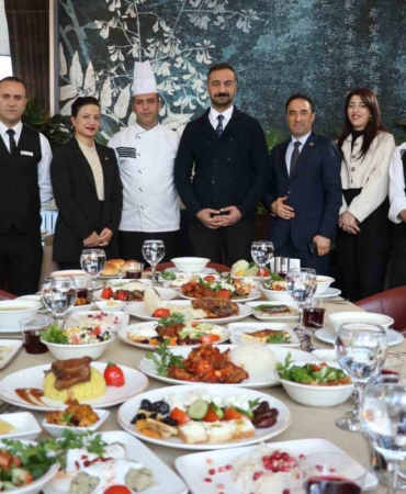 double-tree-by-hilton-vanda-ramazana-ozel-iftar-sofralari-vufYVP9X.jpg
