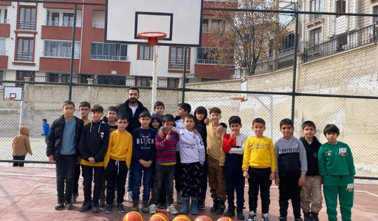 elazig-basketbol-gelisim-23-spor-kulubunden-genc-yetenekleri-kesfetme-projesi-B7U2LTdz.jpg