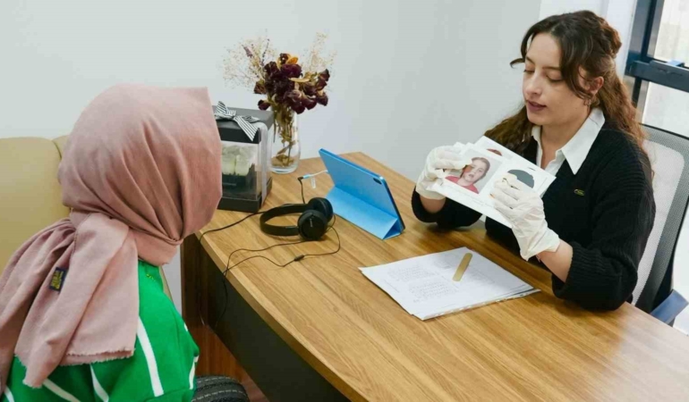 elazig-belediyesinden-ucretsiz-isitsel-terapi-hizmeti-aO7bQpaW.jpg