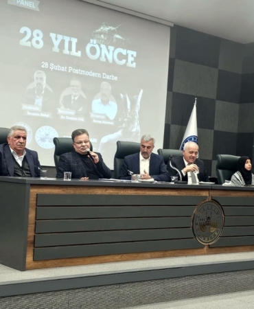 elazigda-28-subat-postmodern-darbesi-paneli-duzenlendi-7jJWUMAj.jpg