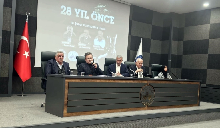 elazigda-28-subat-postmodern-darbesi-paneli-duzenlendi-7jJWUMAj.jpg
